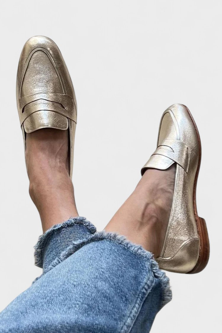 Sitara | Shiny Loafers