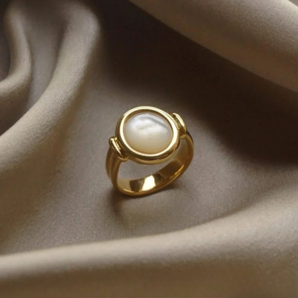 Ylac | Elegant Pearl Ring
