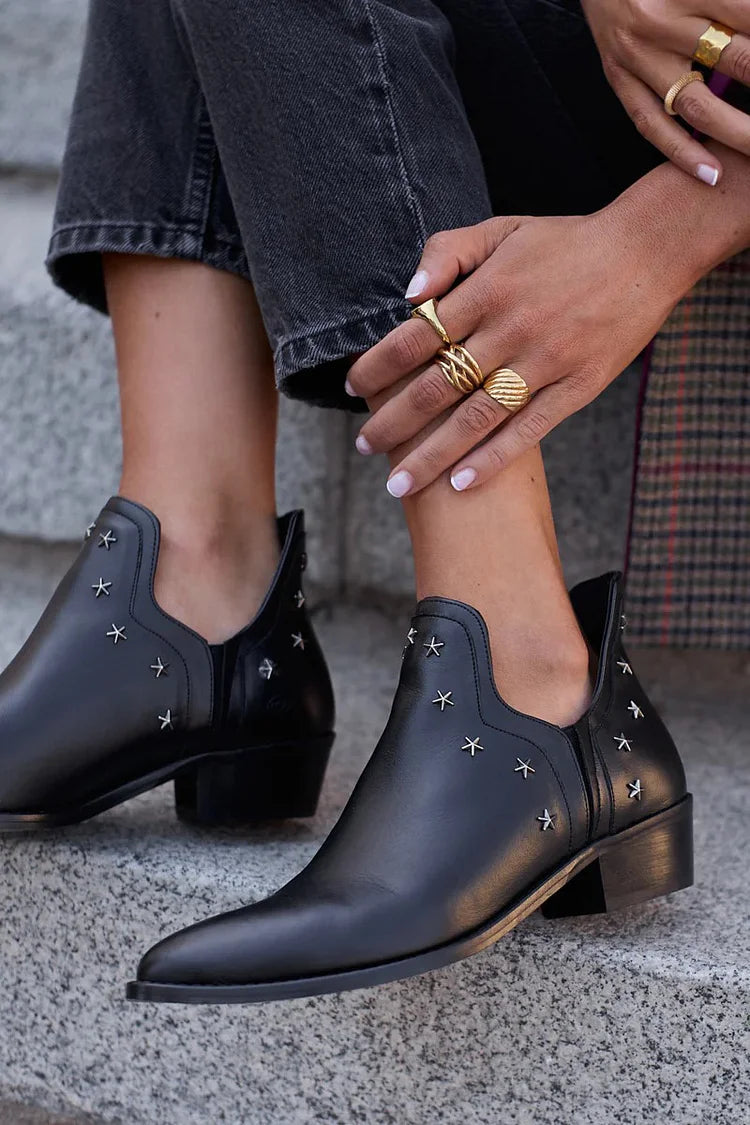 Aierne | Ankle Boot With Star Details
