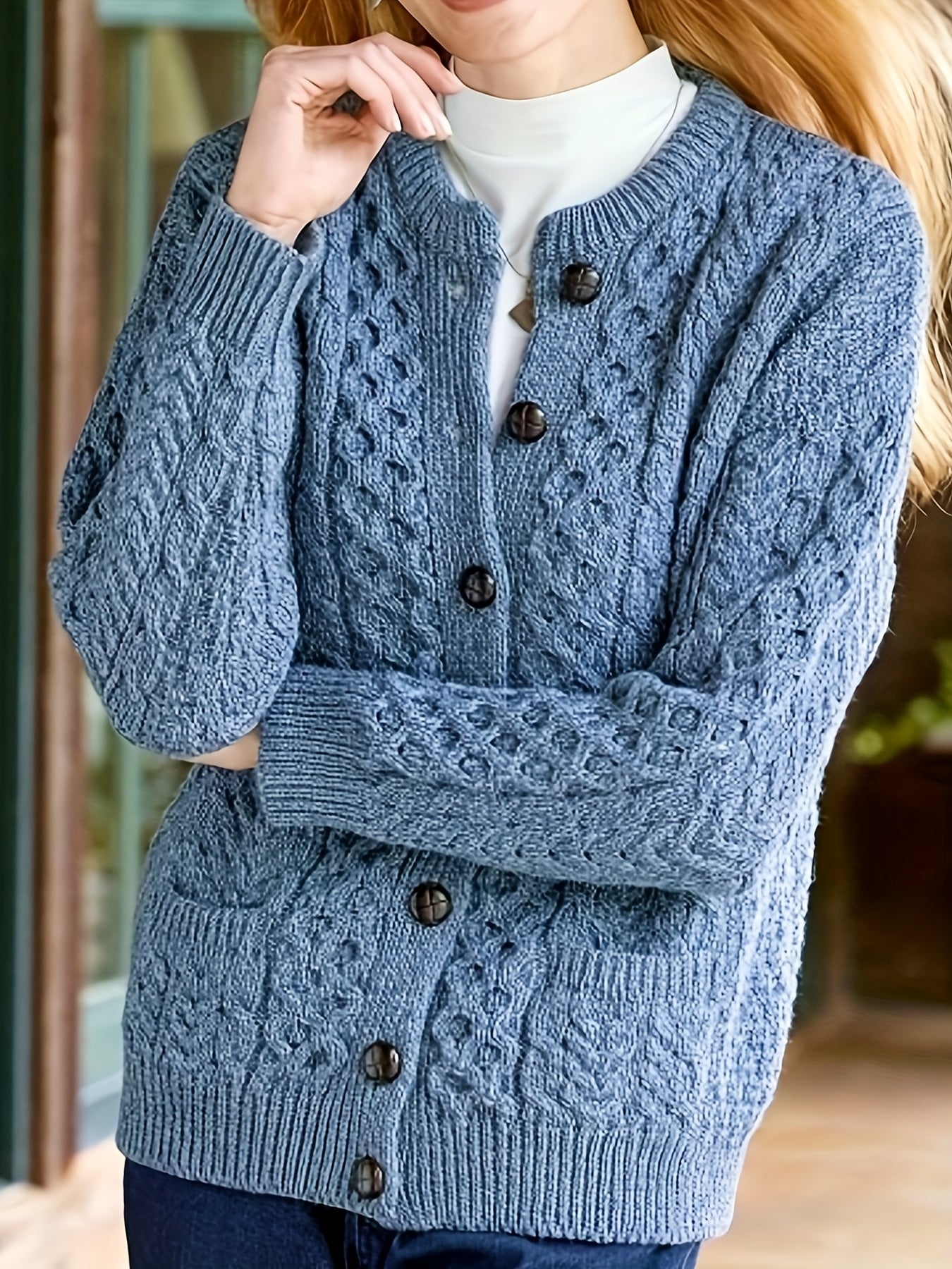 Haloa | Elegant Cardigan