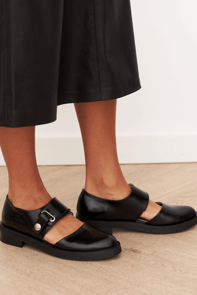 Laika | Black Buckle Loafers