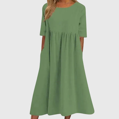 Aaliyah™ - Elegant Short-Sleeved Dress