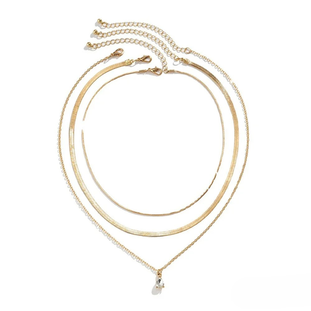 Nimra | Layered Necklace with Gold-Colored Zirconia Pendant