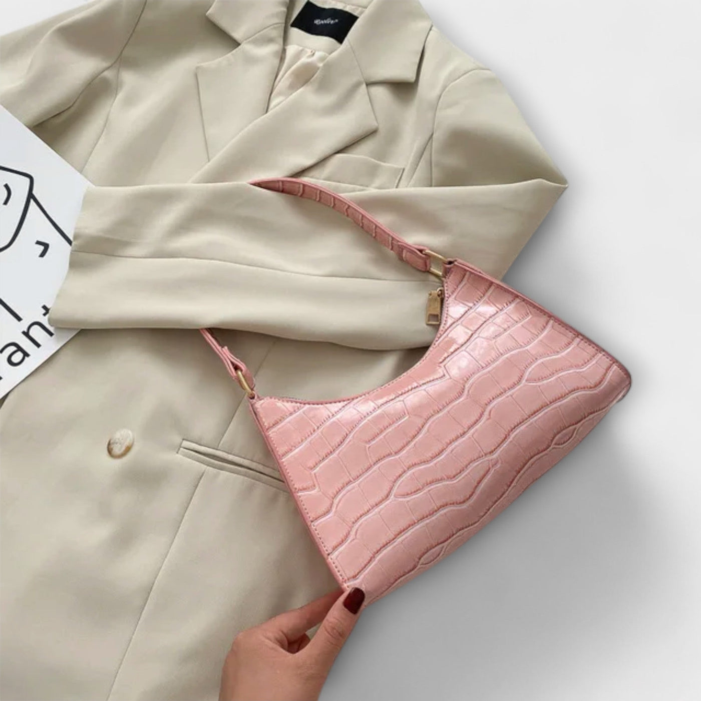 Ariazia | Shiny Leather Bag