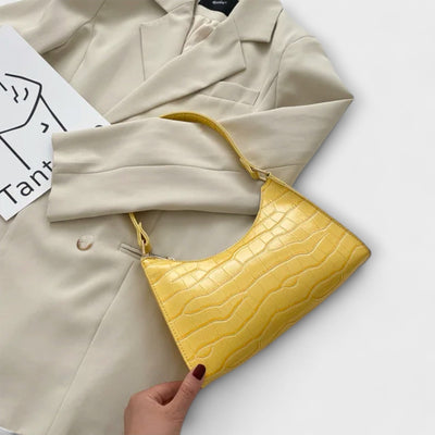 Ariazia | Shiny Leather Bag