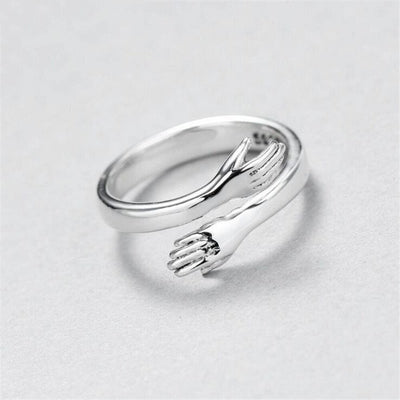 Phine | Silver Embrace Ring