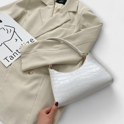 Ariazia | Shiny Leather Bag