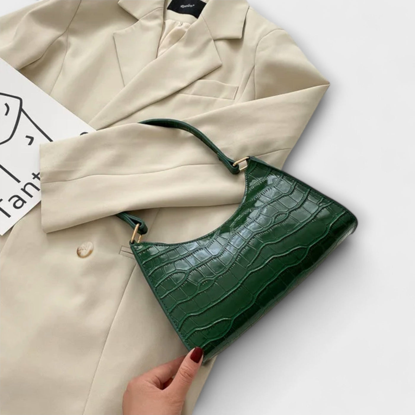 Ariazia | Shiny Leather Bag