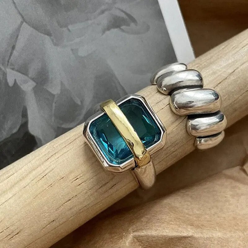 Barisa | Blue Zircon Silver Ring