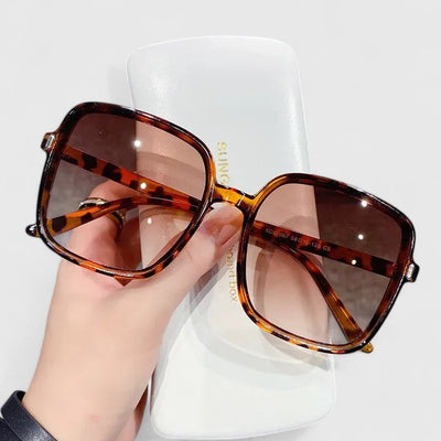 Misty | Elegant Sunglasses