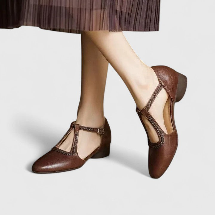 Maelynn™ - Elegant Flat Sandals