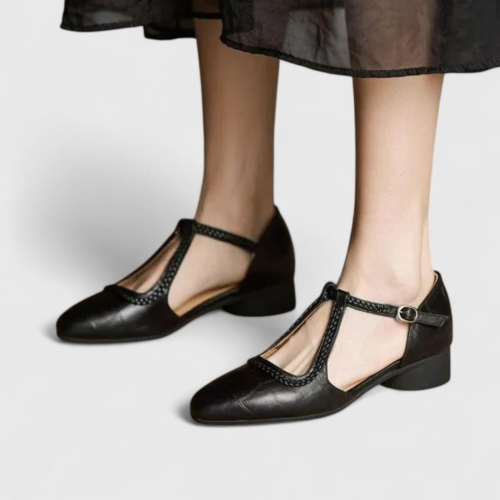 Maelynn™ - Elegant Flat Sandals