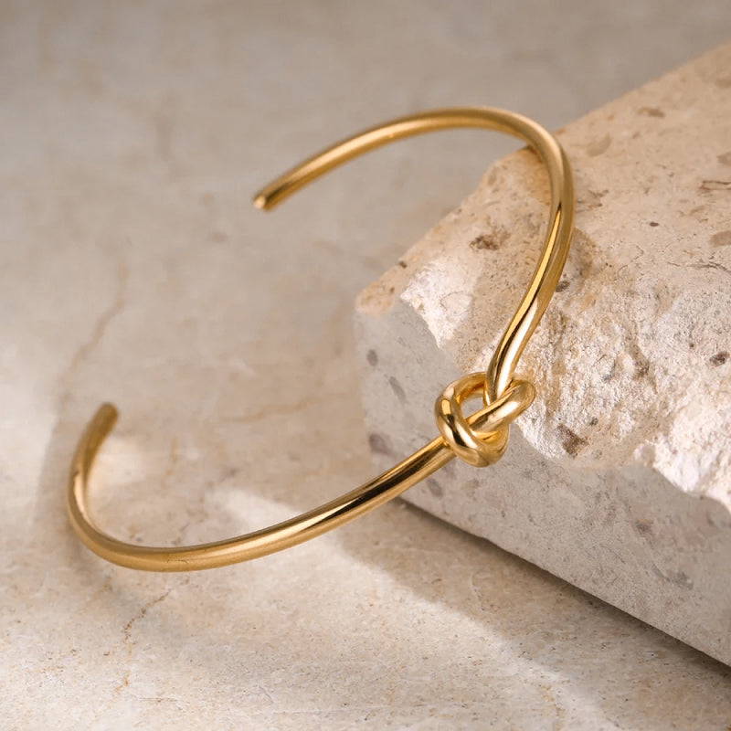 Vira | Adjustable Vintage Knot Bracelet