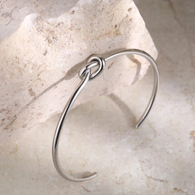 Vira | Adjustable Vintage Knot Bracelet