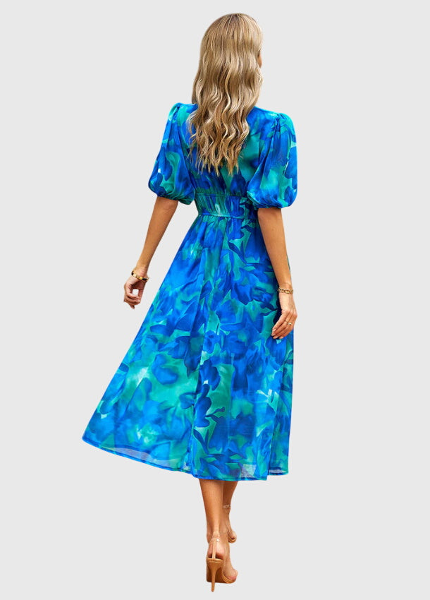 Iris™ - Flattering Floral Midi Dress