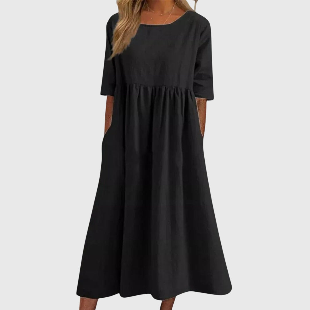Aaliyah™ - Elegant Short-Sleeved Dress