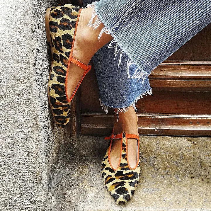 Aritess | Leopard T-Strap Flats