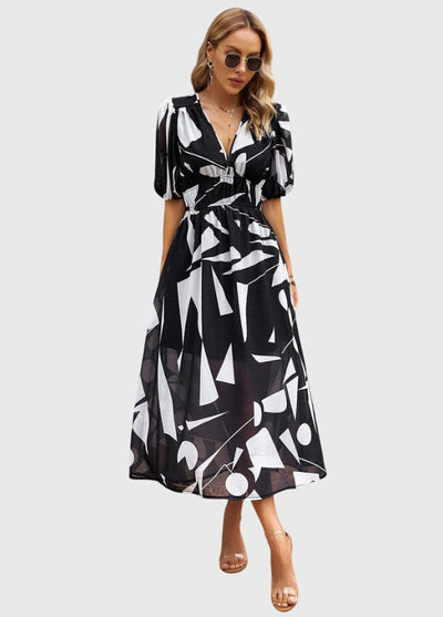Iris™ - Flattering Floral Midi Dress