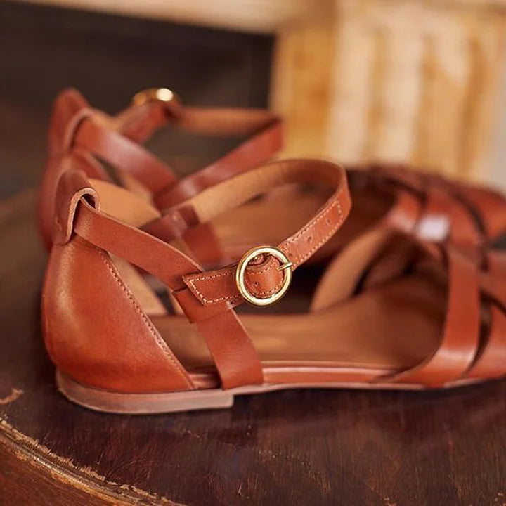 Vaz | Strappy Flat Sandals