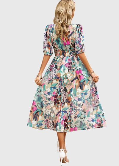 Iris™ - Flattering Floral Midi Dress