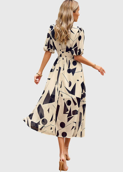 Iris™ - Flattering Floral Midi Dress