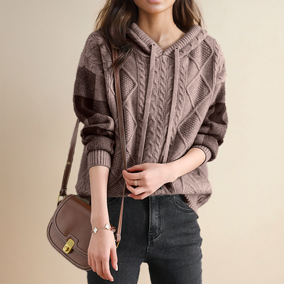 Itzel | Hooded Sweater