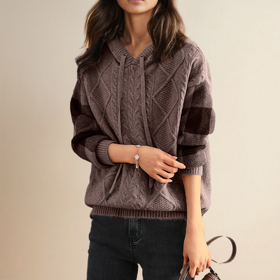 Itzel | Hooded Sweater