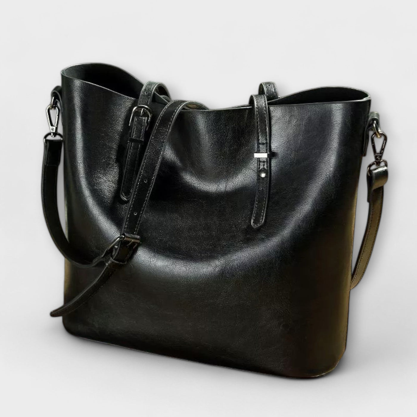 Amity | Vintage Shoulder Bag